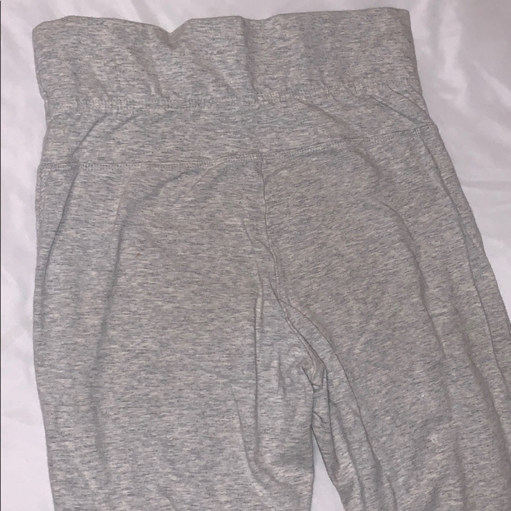 Old navy gray sweat pants
